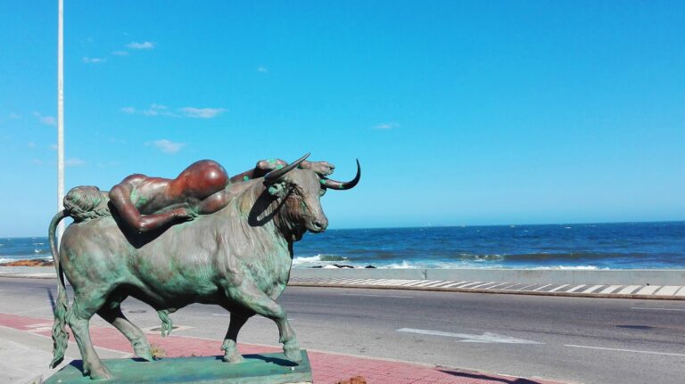 Punta del Este, the most sexy.  Its 5 secrets.