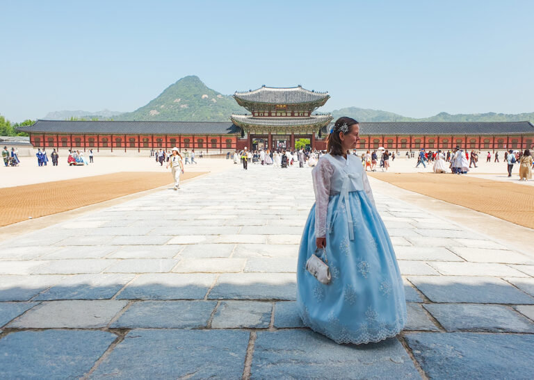 All you need to know about renting a hanbok in Seoul: a comprehensive guide for first timers