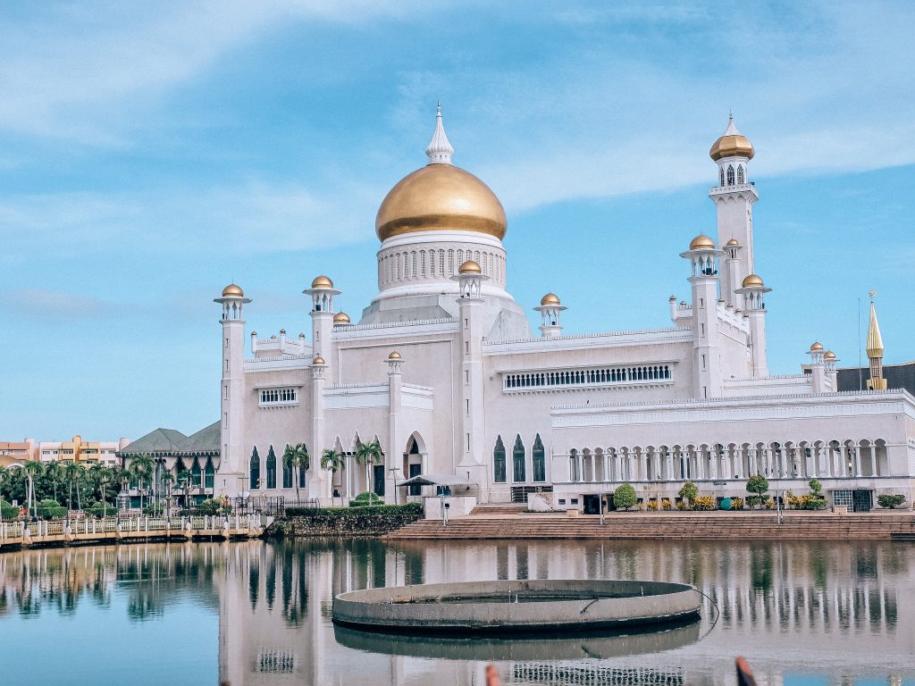 where to stay in brunei