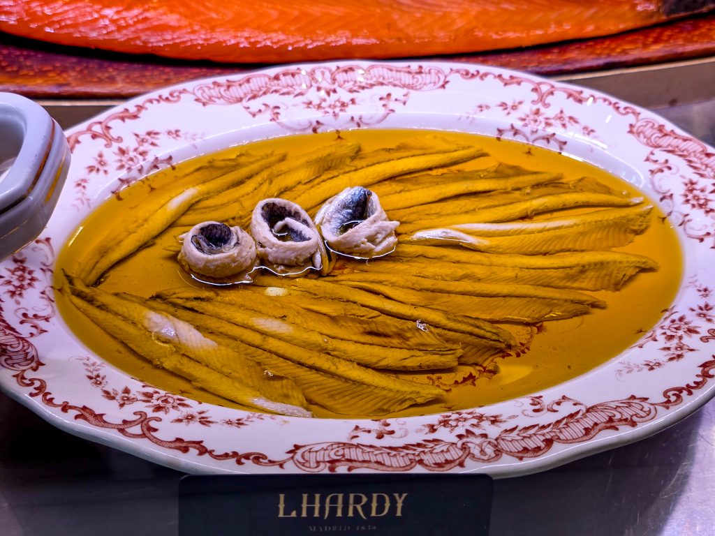where to eat in madrid like a local