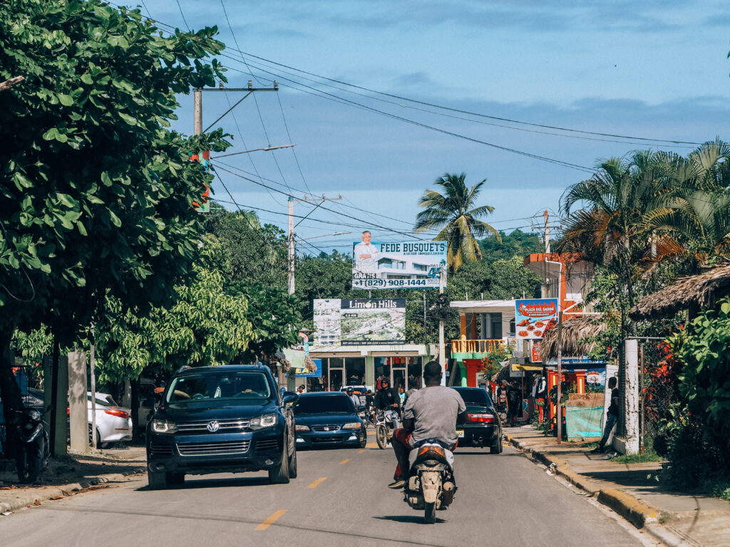 Driving in Dominican Republic 