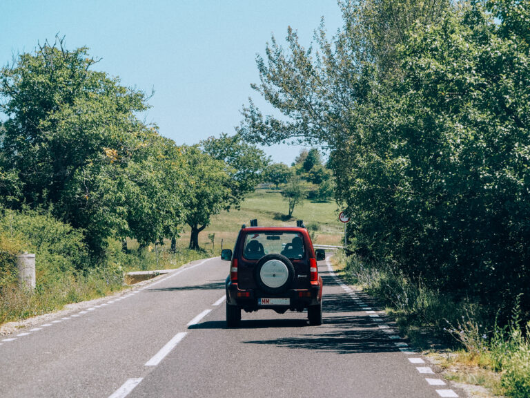 renting a car in romania