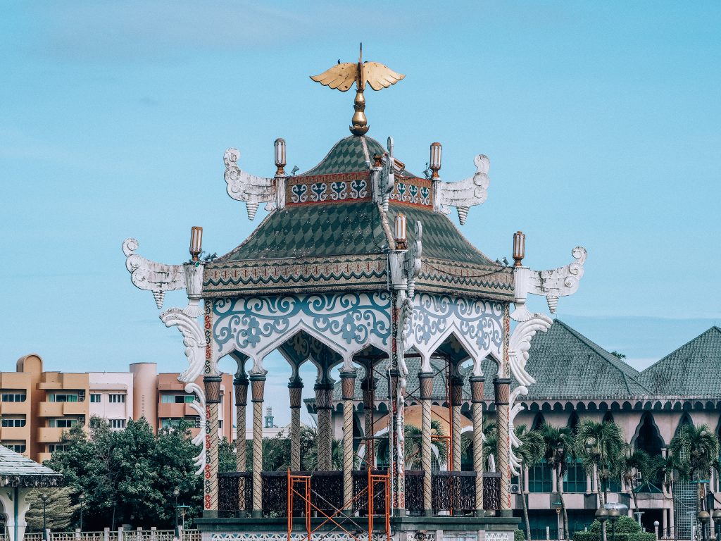 traveling to brunei from manila